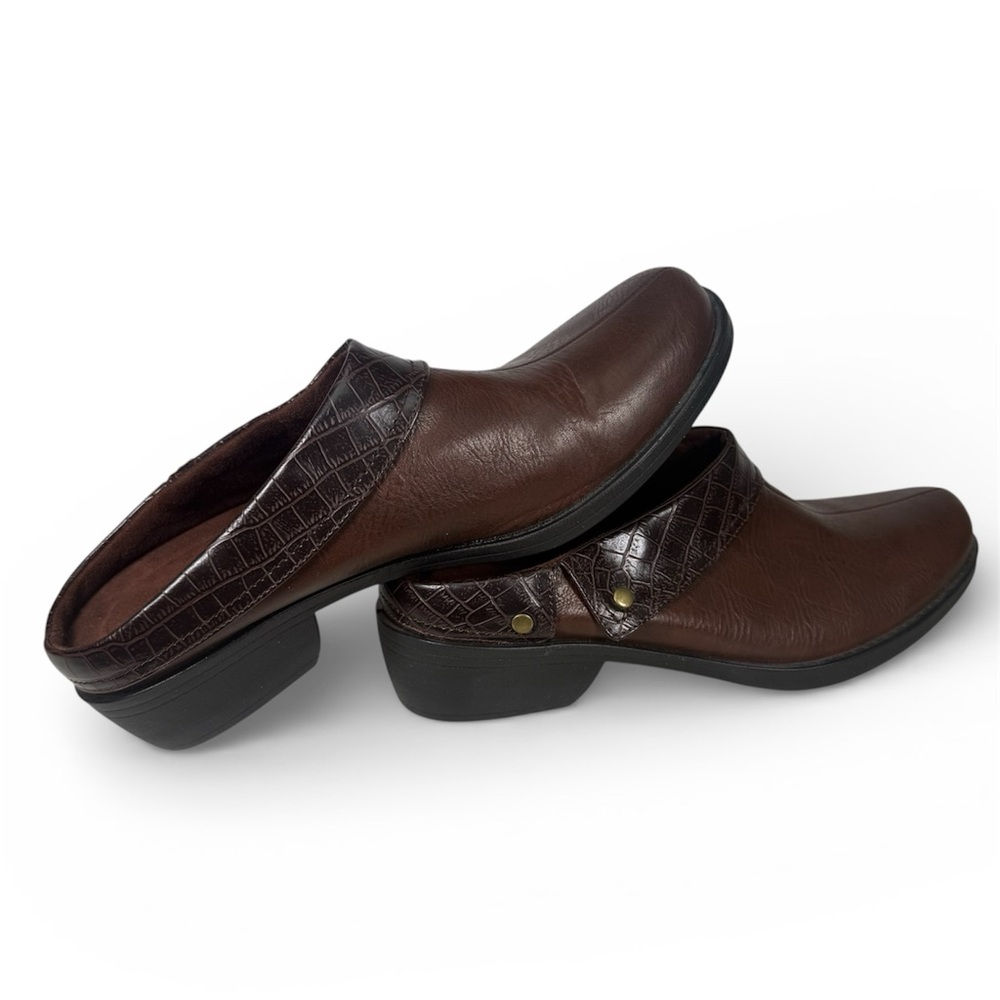 Easy Street Dark Brown Women’s Mules – Size 9 (EUC)